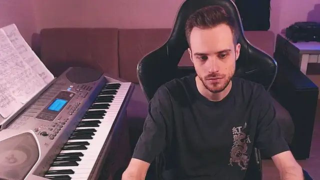 Snapshot of Sweetparker chatting on October 26, 5:08 pm Sweetparker online show from October 26, 5:08 pm