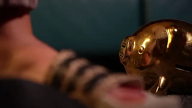  queens of fetish online show from March 6, 7:49 am