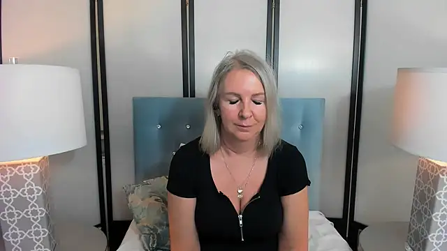 EricaTop online show from February 26, 9:37 pm