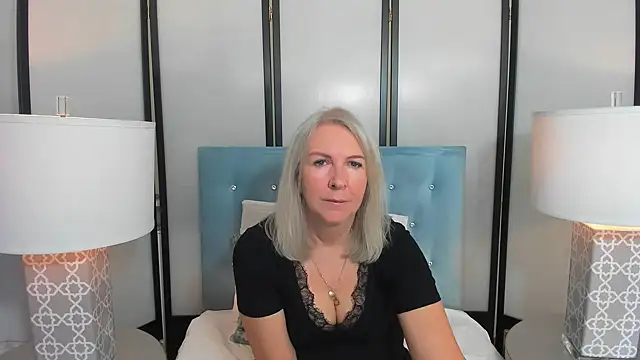 EricaTop online show from October 12, 4:55 am