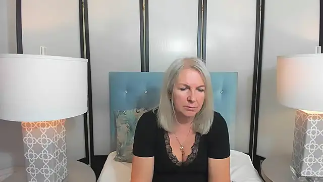 EricaTop online show from October 13, 4:18 pm