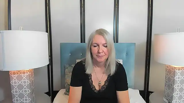 EricaTop online show from December 15, 5:39 pm