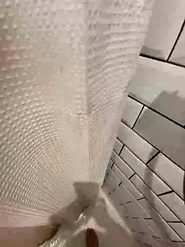 realeasy1 online show from October 3, 12:02 pm