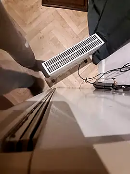 realeasy1 online show from November 30, 3:10 am