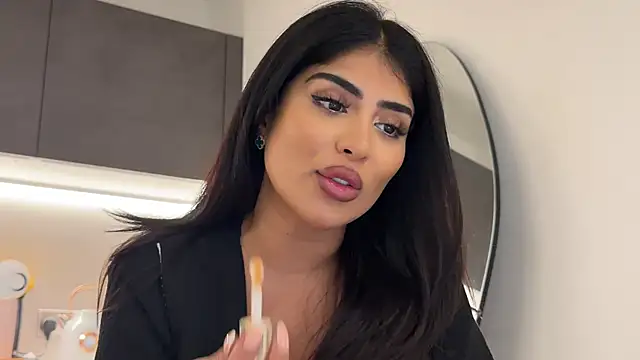 ArabicBarbie online show from October 26, 9:42 pm