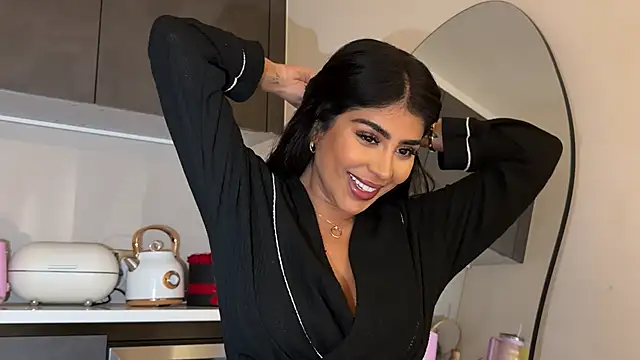 ArabicBarbie online show from December 22, 10:51 pm