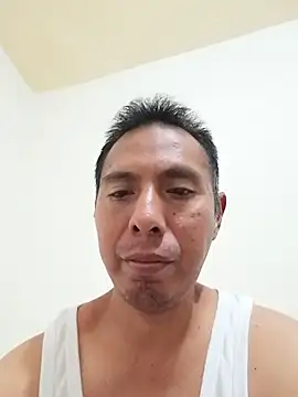 Snapshot of desnudo_Sexoxo chatting on December 6, 4:14 am desnudo Sexoxo online show from December 6, 4:14 am