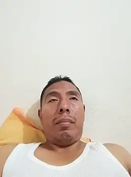 Snapshot of desnudo_Sexoxo chatting on February 13, 4:00 am desnudo Sexoxo online show from February 13, 4:00 am