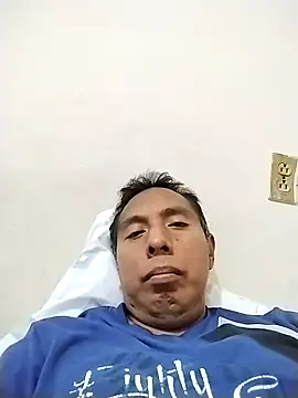 Snapshot of desnudo_Sexoxo chatting on October 30, 8:20 pm desnudo Sexoxo online show from October 30, 8:20 pm