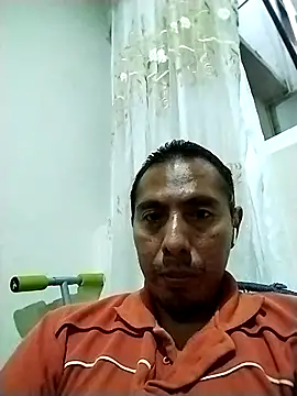 Snapshot of desnudo_Sexoxo chatting on December 1, 8:03 pm desnudo Sexoxo online show from December 1, 8:03 pm