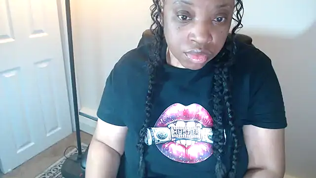 Sexymona1218 online show from May 9, 7:02 am