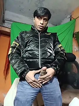 desiboy1101 online show from January 18, 8:51 am