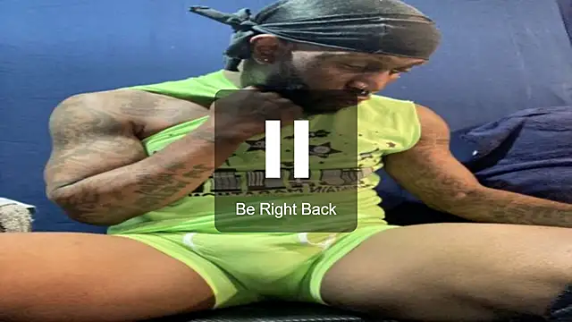 iBreakHeartz online show from November 26, 12:50 pm