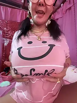 sweetieme online show from January 5, 1:24 am