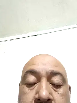 GeorgeVergaGrues online show from February 12, 3:07 am