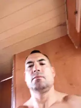 Snapshot of dannypretty chatting on July 27, 10:33 am dannypretty online show from July 27, 10:33 am