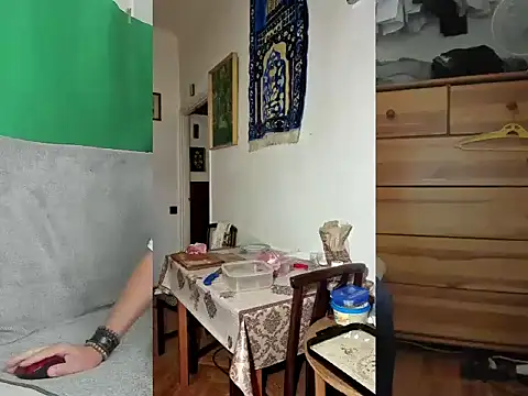 Snapshot of viraglaci18@xh chatting on October 9, 2:59 pm viraglaci18xh online show from October 9, 2:59 pm