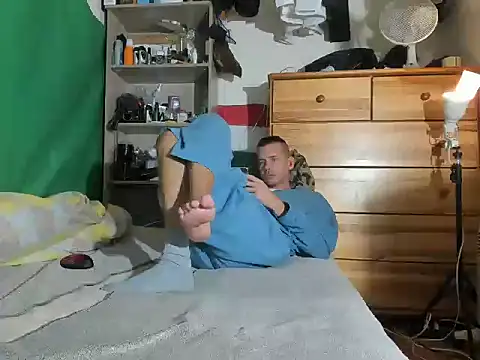 Snapshot of viraglaci18@xh chatting on October 23, 10:08 pm viraglaci18xh online show from October 23, 10:08 pm