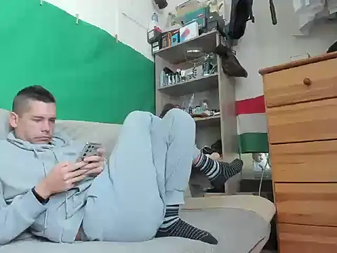 Snapshot of viraglaci18@xh chatting on October 27, 10:52 am viraglaci18xh online show from October 27, 10:52 am