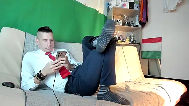 viraglaci18xh online show from November 17, 5:02 am