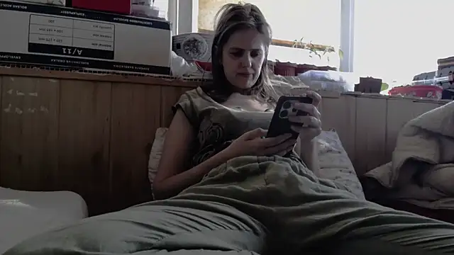 jude cherrys1991 online show from April 23, 6:14 am