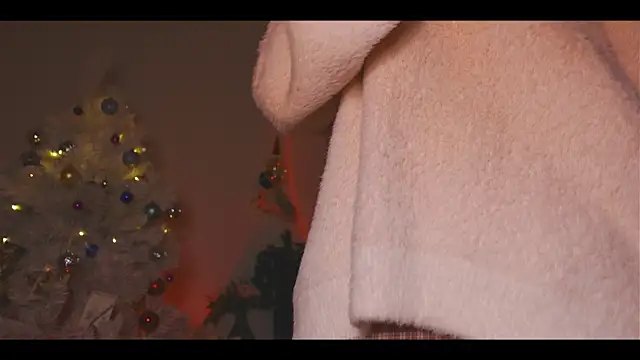 KristaBrooks online show from December 11, 6:42 pm