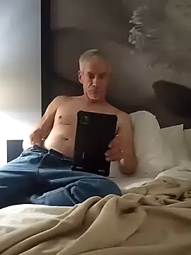 Biknight online show from December 13, 8:26 pm