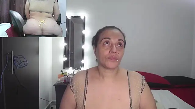 zoe hotxxx online show from January 25, 2:14 pm