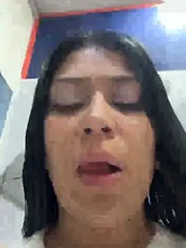 emilyjohanson online show from February 16, 4:58 pm