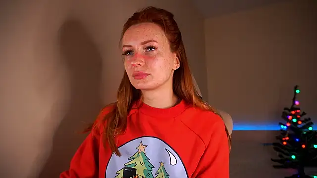 Snapshot of Liuba_Fox chatting on December 25, 8:07 pm Liuba Fox online show from December 25, 8:07 pm