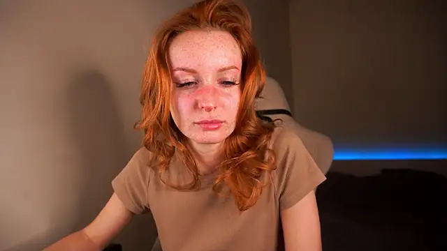 Snapshot of Liuba_Fox chatting on February 20, 10:15 pm Liuba Fox online show from February 20, 10:15 pm