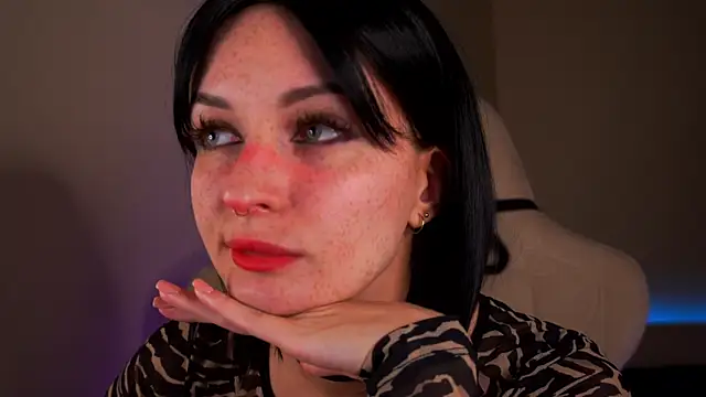 Snapshot of Liuba_Fox chatting on March 20, 8:40 pm Liuba Fox online show from March 20, 8:40 pm