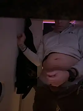 Snapshot of bryanerix chatting on January 11, 5:29 pm bryanerix online show from January 11, 5:29 pm