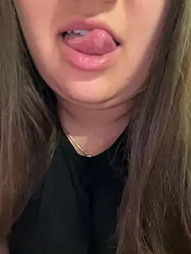 Jane BBW online show from July 12, 10:45 pm