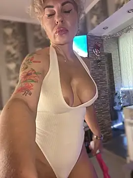 Hotnessi online show from December 22, 8:16 am