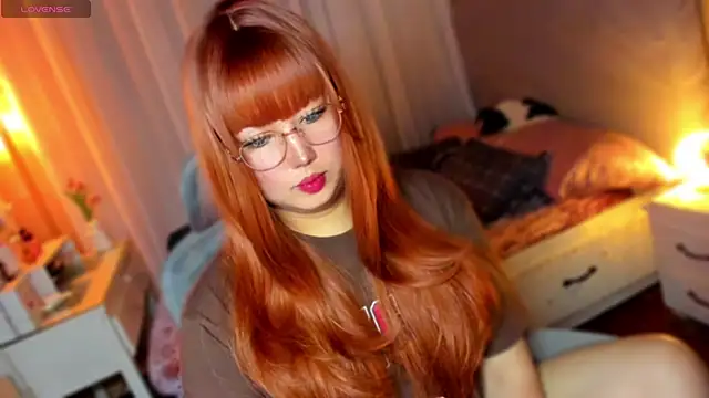 HOTnWILDalice online show from March 9, 7:56 am