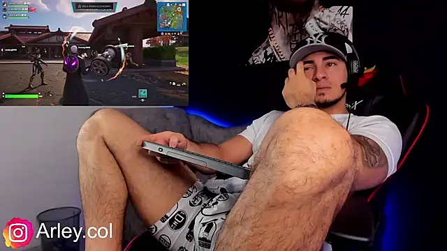 Snapshot of Dimitri_Colleman chatting on December 5, 7:28 pm Dimitri Colleman online show from December 5, 7:28 pm