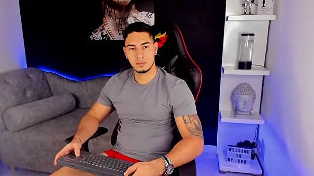 Snapshot of Dimitri_Colleman chatting on January 16, 2:09 am Dimitri Colleman online show from January 16, 2:09 am