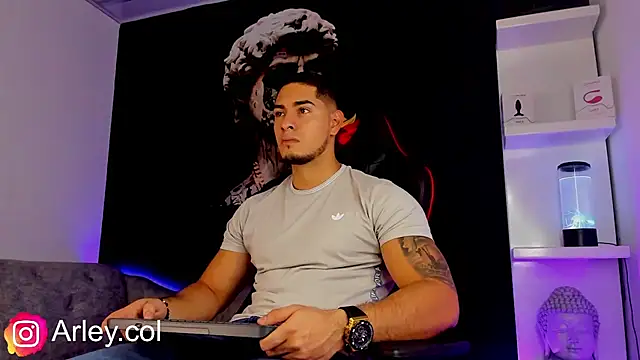 Snapshot of Dimitri_Colleman chatting on March 15, 2:56 am Dimitri Colleman online show from March 15, 2:56 am