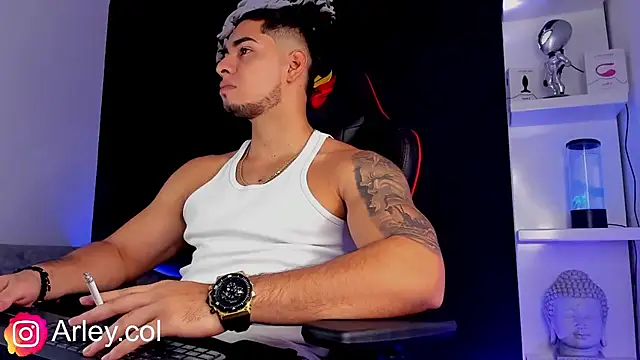 Snapshot of Dimitri_Colleman chatting on March 19, 9:48 pm Dimitri Colleman online show from March 19, 9:48 pm