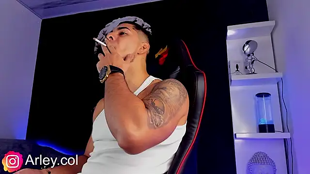 Snapshot of Dimitri_Colleman chatting on March 20, 12:51 am Dimitri Colleman online show from March 20, 12:51 am