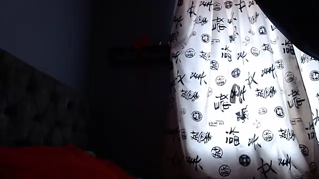 Snapshot of ZAHI_WILLX chatting on January 5, 3:02 pm ZAHI WILLX online show from January 5, 3:02 pm