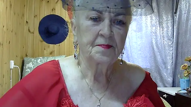 Emma52610 online show from October 18, 11:33 am