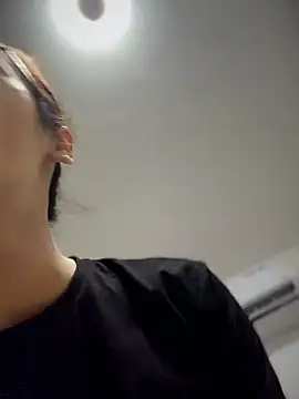 Snapshot of Jakolera2020 chatting on November 21, 8:35 am Jakolera2020 online show from November 21, 8:35 am