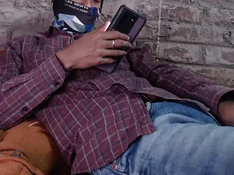 ThethunderPo online show from January 14, 7:48 am