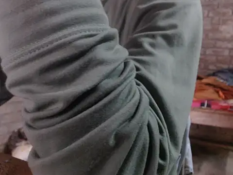 ThethunderPo online show from October 11, 5:17 am