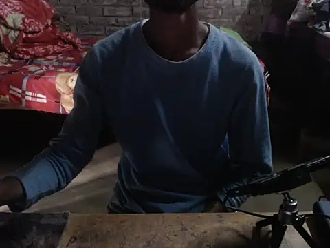 ThethunderPo online show from March 27, 3:23 am