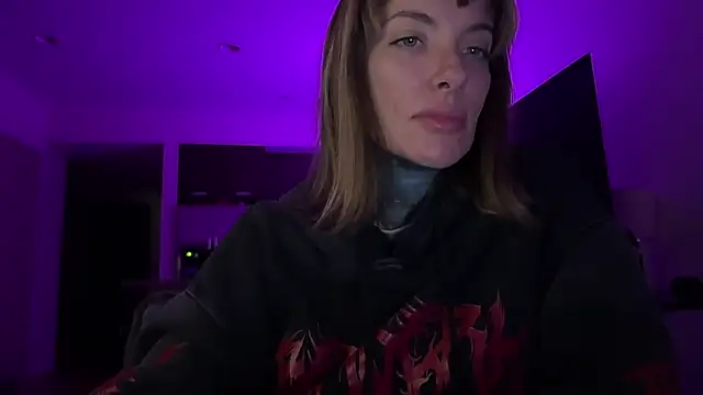 airgeadx online show from October 10, 12:09 am