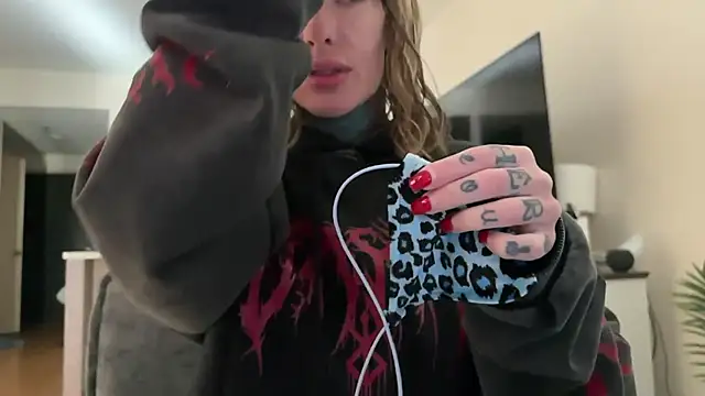 airgeadx online show from October 10, 6:29 pm