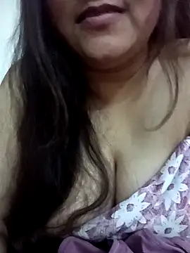 Snapshot of naughtymadam chatting on February 22, 5:55 pm naughtymadam online show from February 22, 5:55 pm